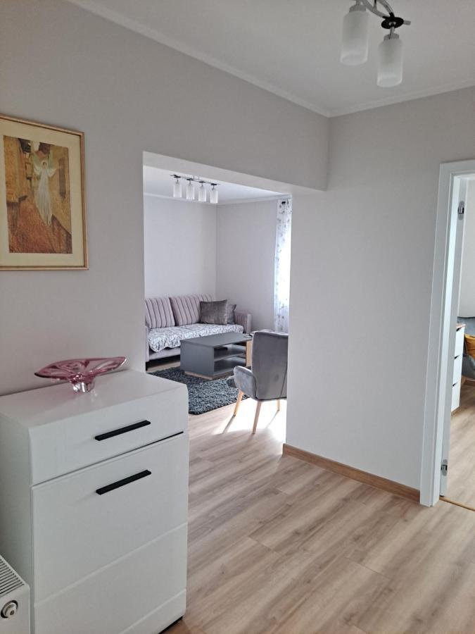 Apartament Sarna Jelenia Góra Exteriör bild